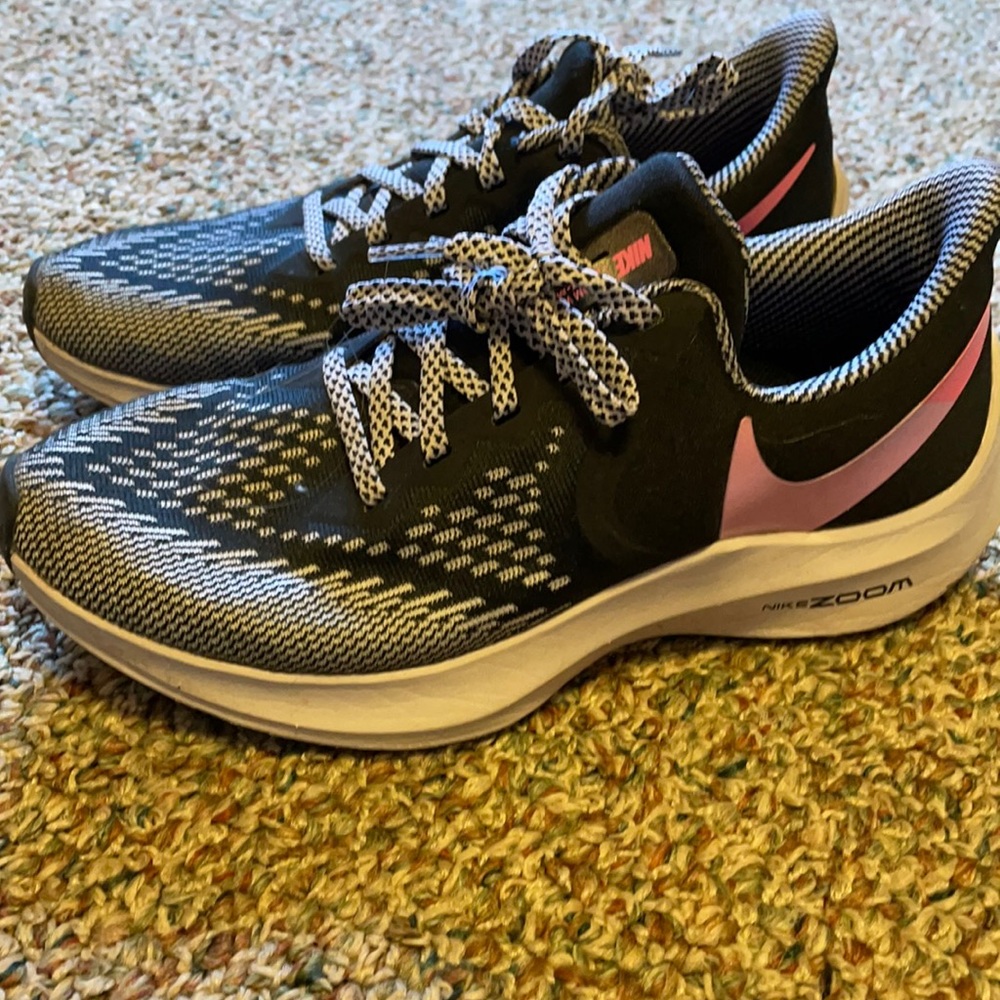 Nike zoom running shoes